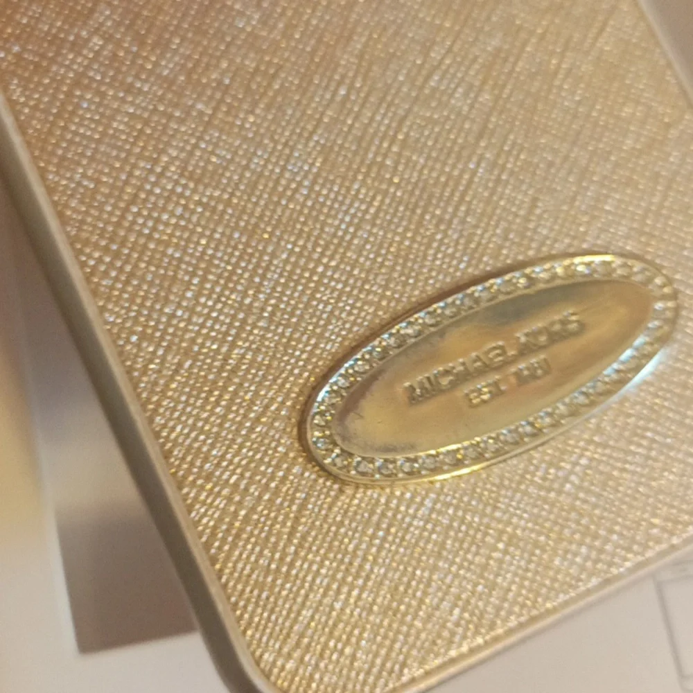 Michael Kors apple iPhone 6 case gold